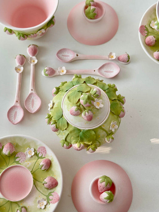 Strawberry Collection Tea Set